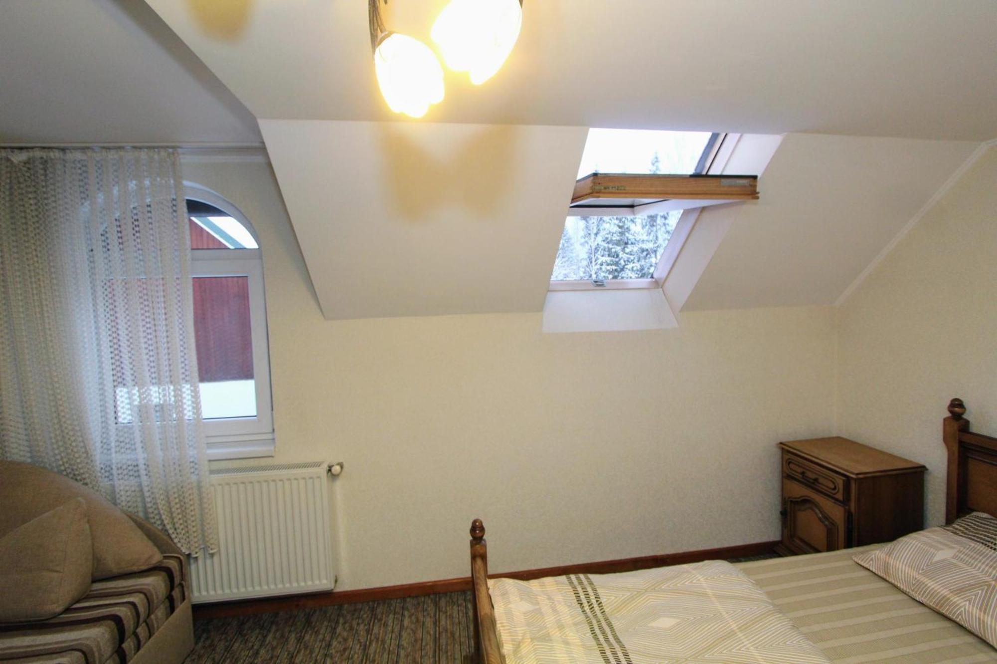 Затишний Міні-Готель "Rosky" Yasinya Room photo