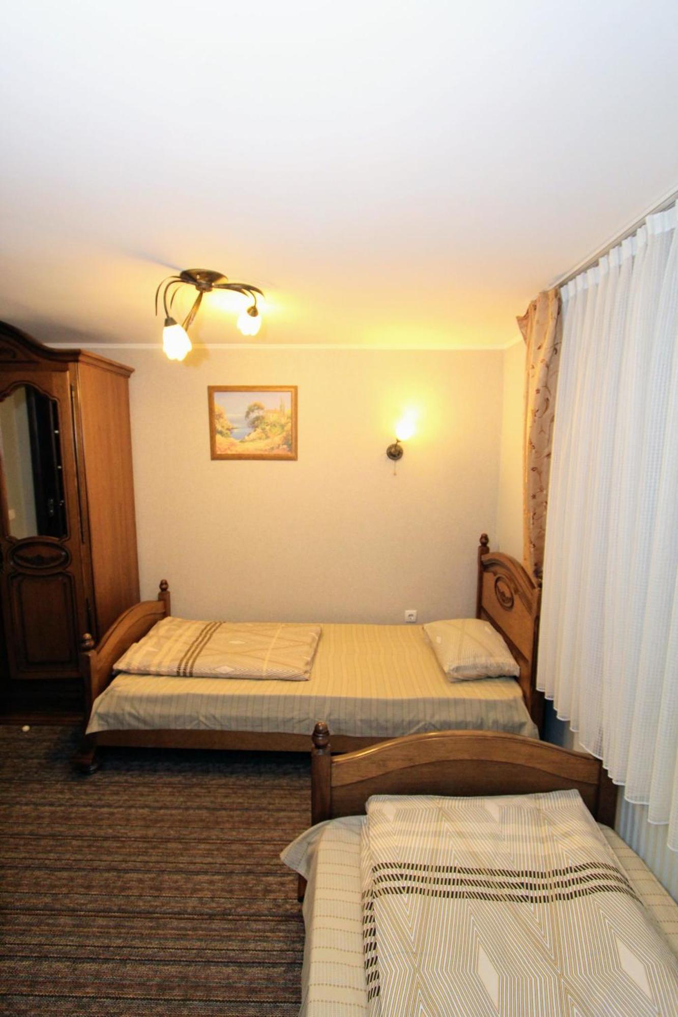 Затишний Міні-Готель "Rosky" Yasinya Room photo