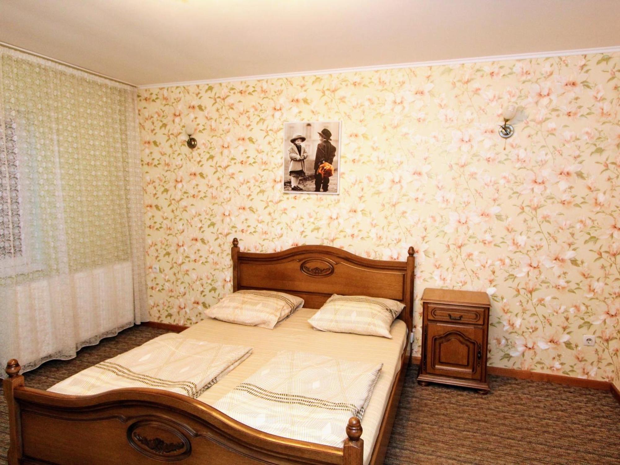 Затишний Міні-Готель "Rosky" Yasinya Room photo
